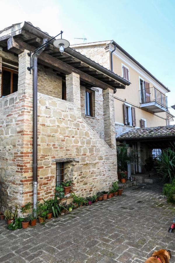 Vila Il Poggio Mombaroccio Exteriér fotografie