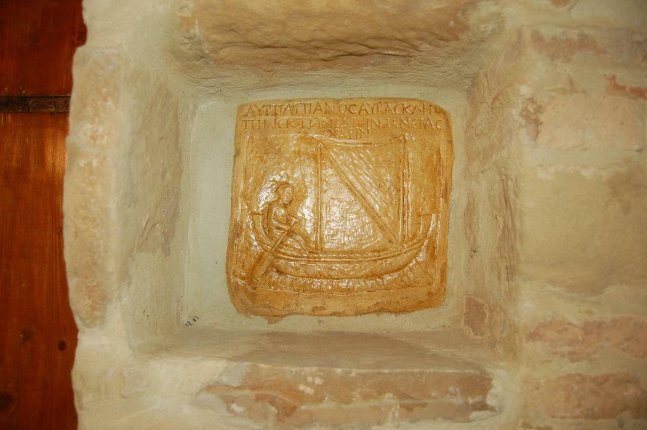 Vila Il Poggio Mombaroccio Exteriér fotografie