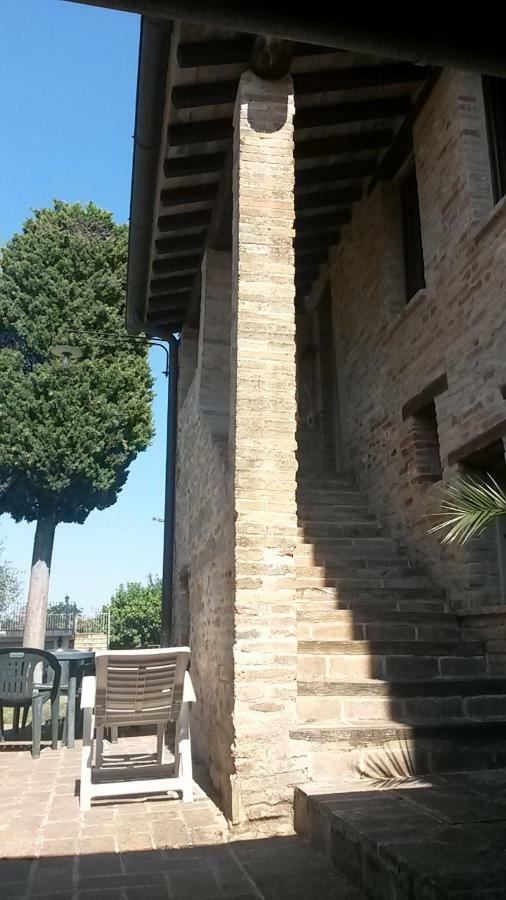 Vila Il Poggio Mombaroccio Exteriér fotografie